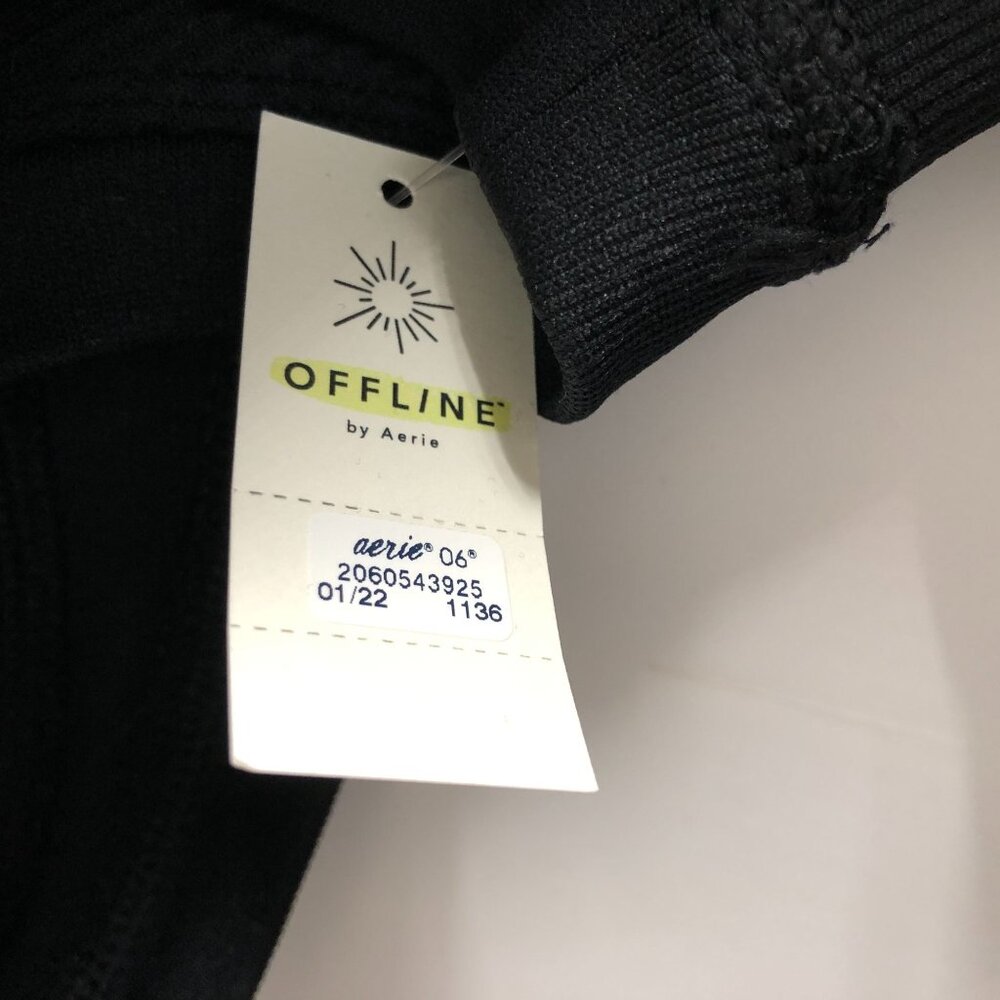 Offline by Aerie Bralette Crop Top Stretch Medium Support Ribbed V Neck Black S - Picture 5 of 5